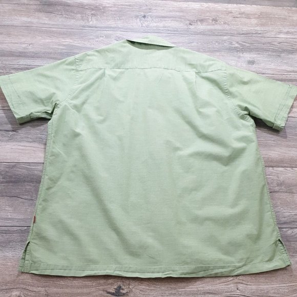 Izod Mens Large Short Sleeve Shirt Office Casual Dress Green Vacation Sport - Picture 7 of 9